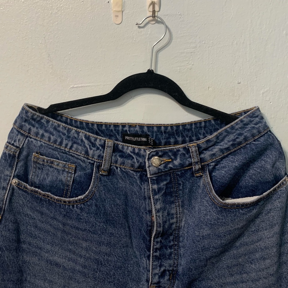 Mid Wash Thigh Split Baggy Boyfriend Jeans - Picture 7 of 16